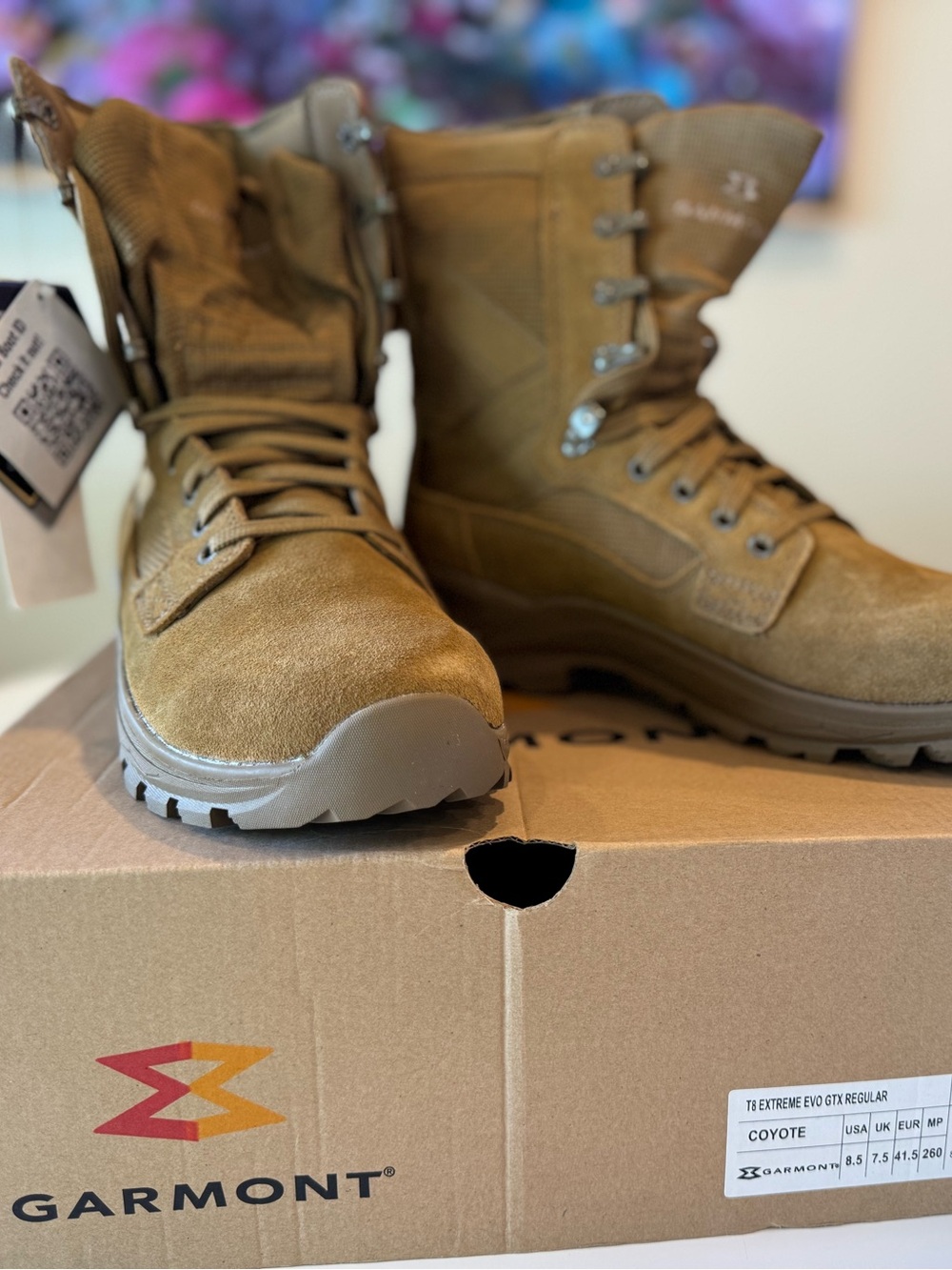 NWT GARMONT T8 EXTREME EVO GTX BOOTS IN COYOTE MEN’S 8.5/WOMEN’S 10